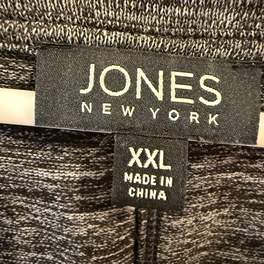 Jones New York Charcoal Long Sleeve Top - Picture 3 of 3